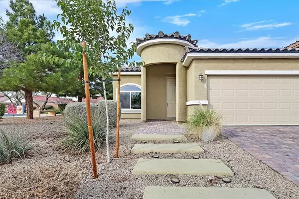 North Las Vegas, NV 89031,330 Caneflower CT