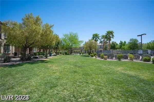 Las Vegas, NV 89115,4437 Dover Straight ST #206