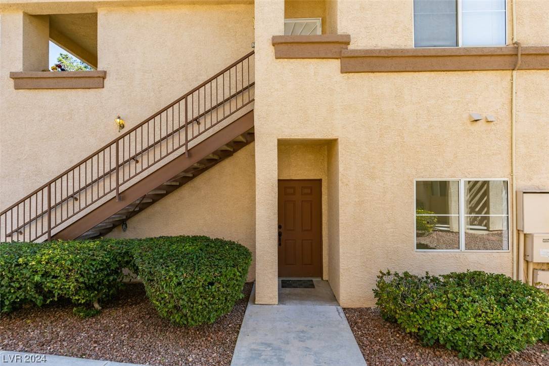 Las Vegas, NV 89147,8501 W University AVE #1052
