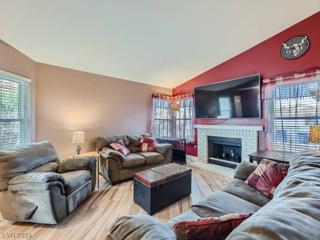 Las Vegas, NV 89147,4694 Belshire DR