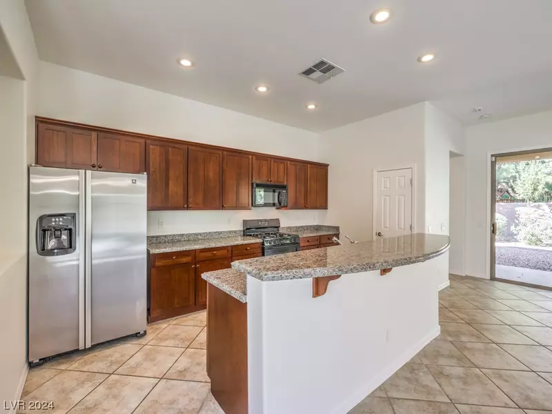 8 Kennesaw RD, Henderson, NV 89052