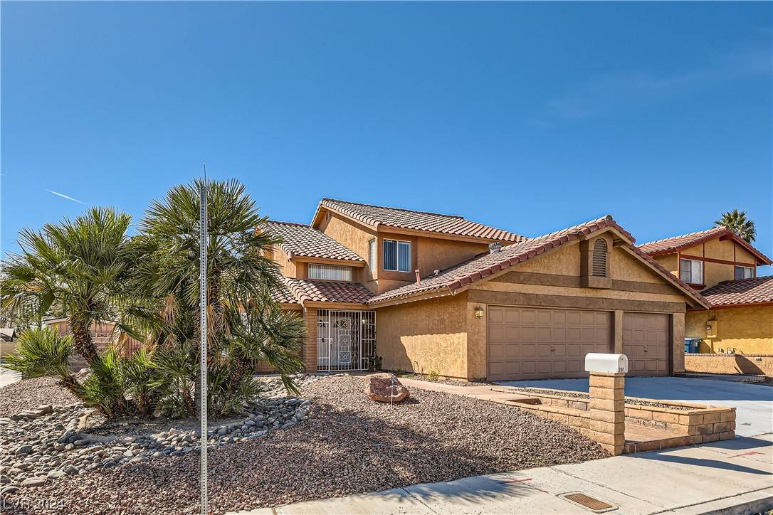 8701 Cremona DR,  Las Vegas,  NV 89117
