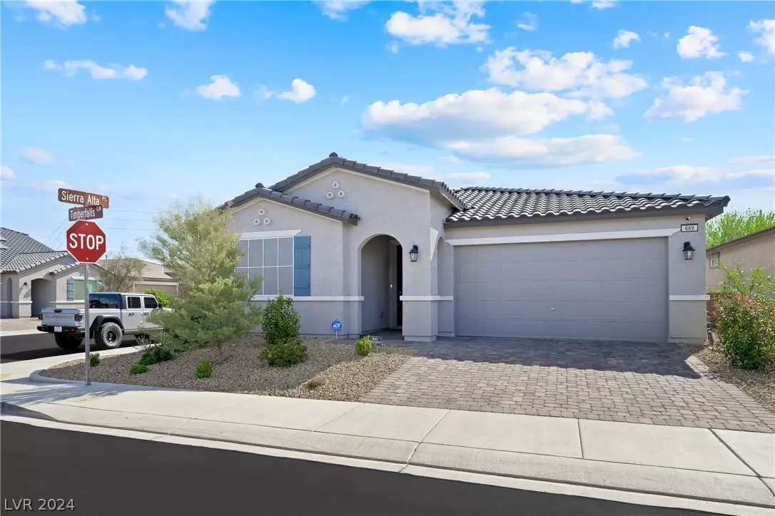 Henderson, NV 89015,669 Timberfalls LN