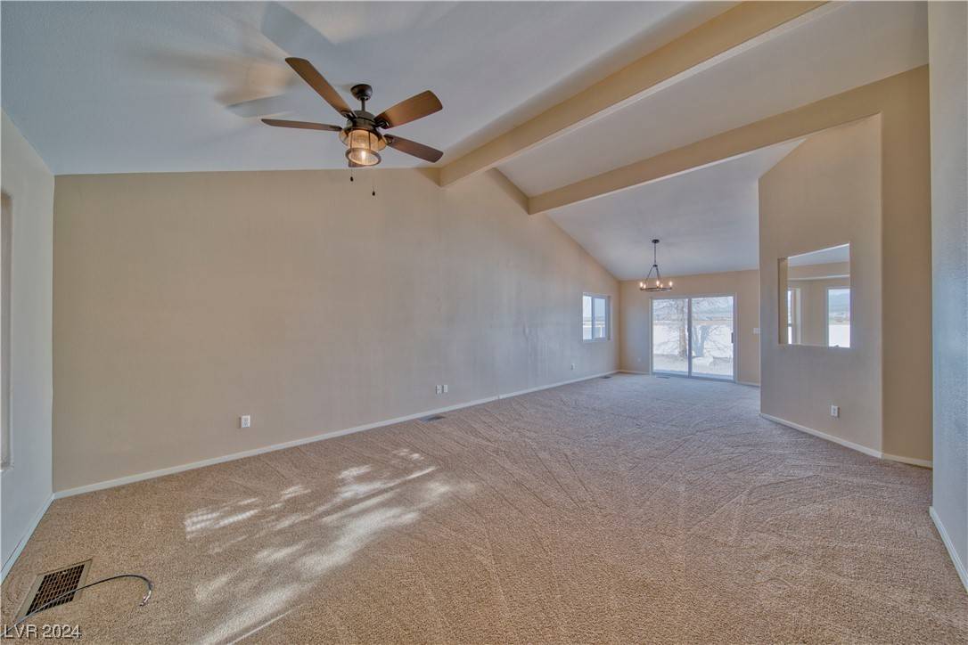 Pahrump, NV 89061,5908 E Badlands LN