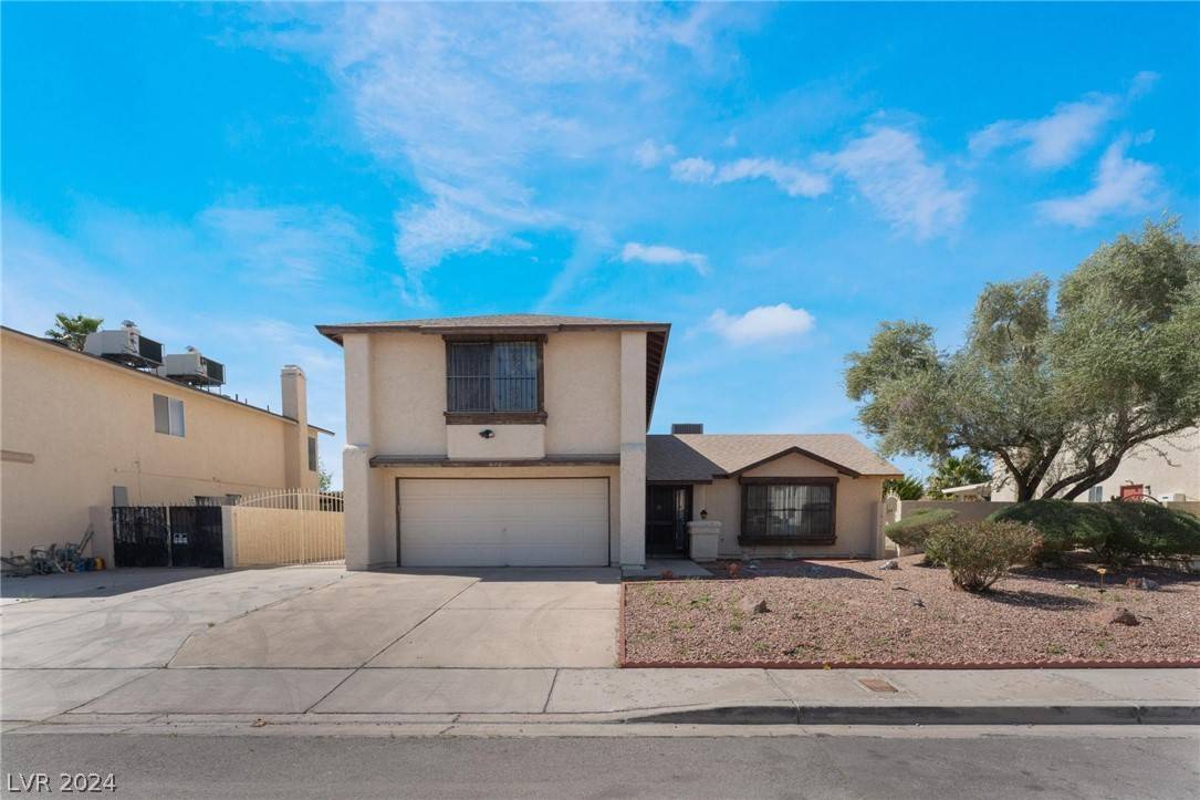 971 Looking Glass LN, Las Vegas, NV 89110