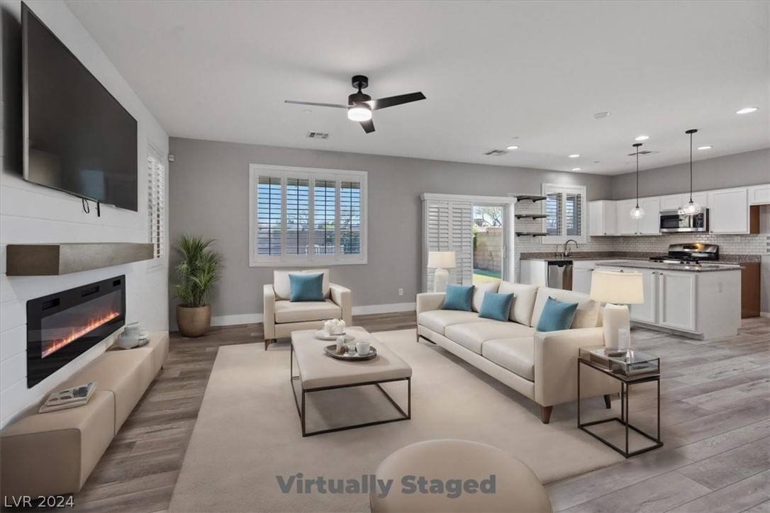 Henderson, NV 89011,426 Barcarolle LN