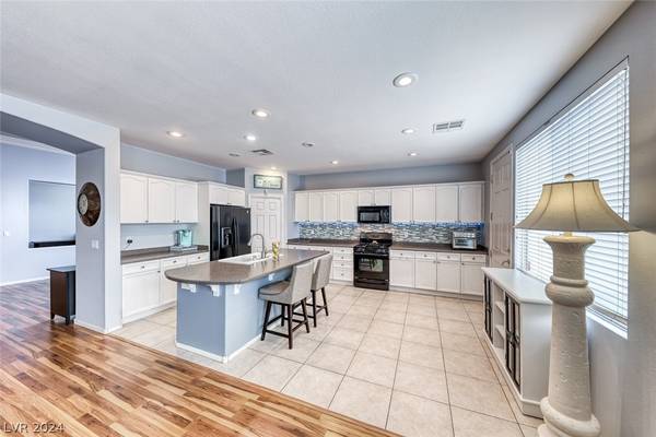 9226 Branford Hills ST, Las Vegas, NV 89123