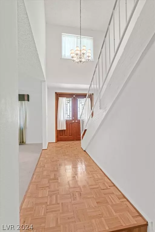 Las Vegas, NV 89103,3824 Avila ST