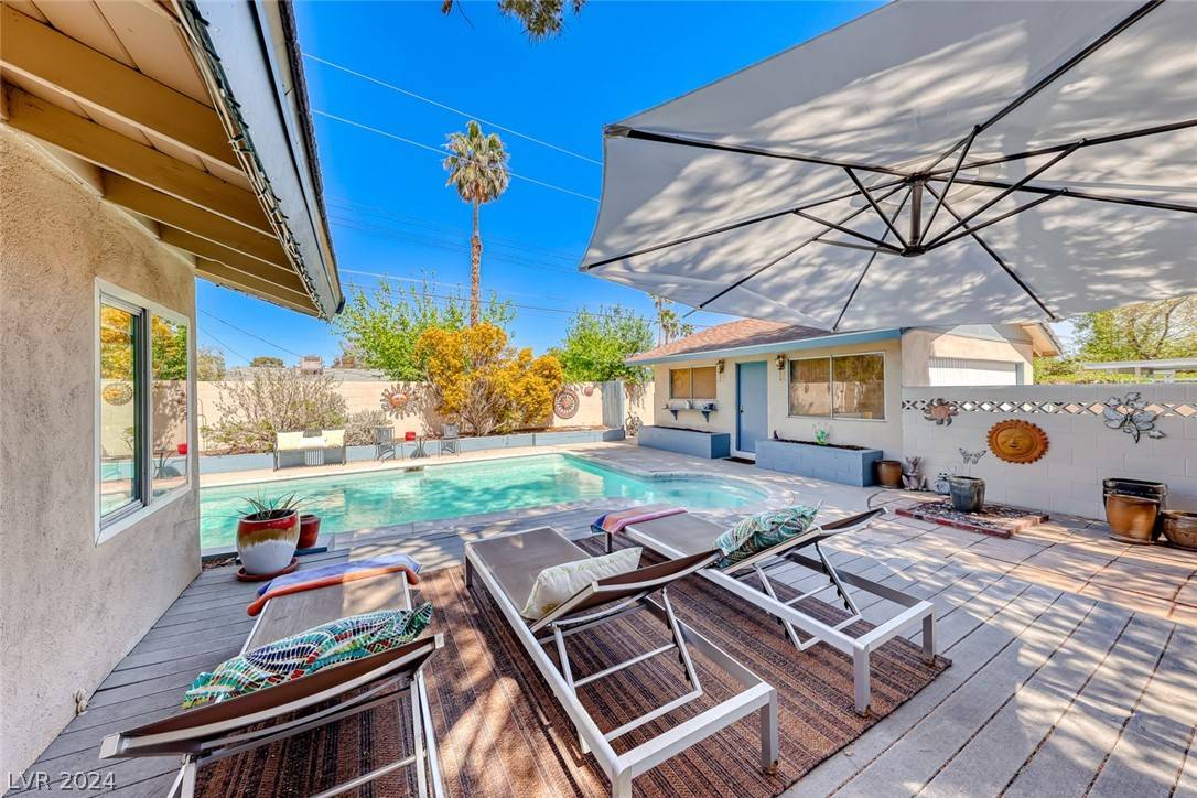 2718 Colanthe AVE, Las Vegas, NV 89102