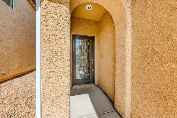 Las Vegas, NV 89139,6164 W Cougar AVE