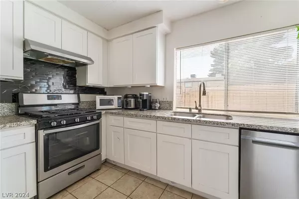 Las Vegas, NV 89103,6228 Meadow Vista LN