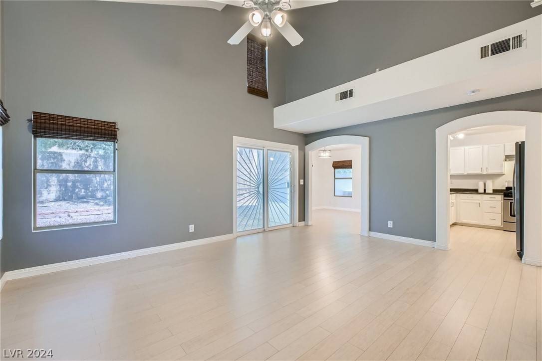 North Las Vegas, NV 89081,4650 Gravel Rock ST