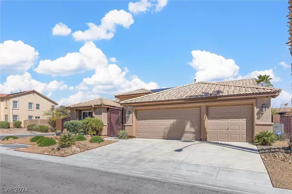 Las Vegas, NV 89113,7488 Comanche Canyon AVE