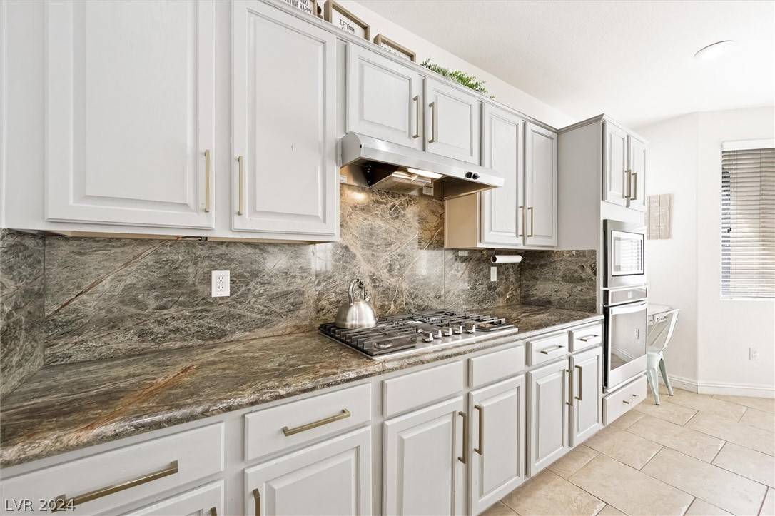 Las Vegas, NV 89131,7345 Savannah Falls ST