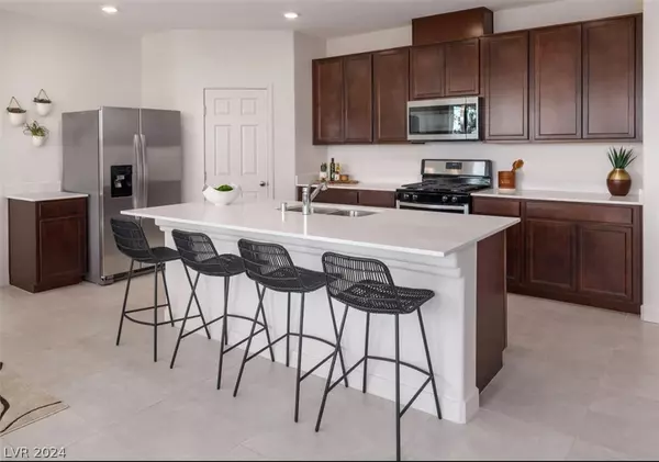 Las Vegas, NV 89139,9572 Lions Bay ST