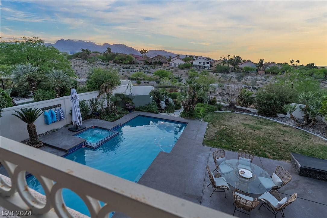 8316 Paseo Vista DR, Las Vegas, NV 89128