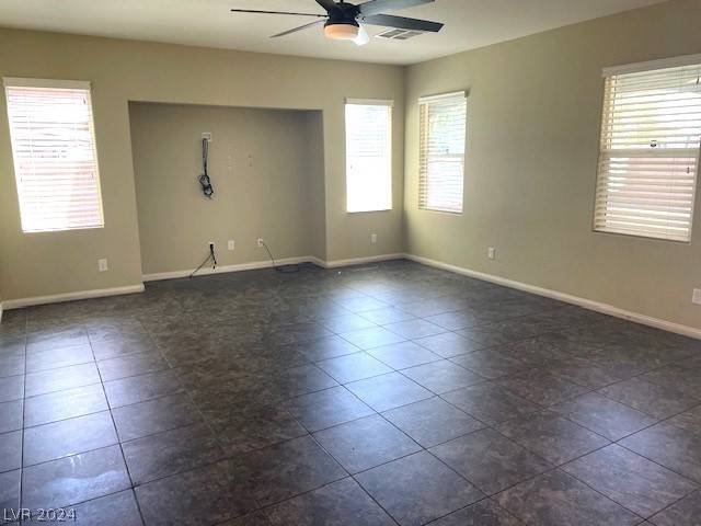 North Las Vegas, NV 89031,351 Caneflower CT