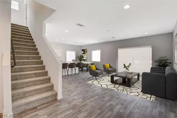 North Las Vegas, NV 89084,6463 Cinnamon Hazlenut ST