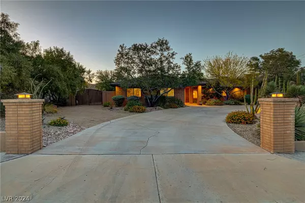 7060 Eldora AVE, Las Vegas, NV 89117