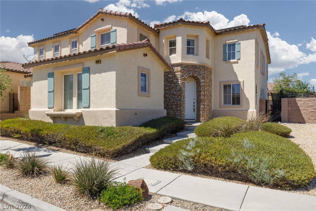 9404 Forest Edge AVE, Las Vegas, NV 89149