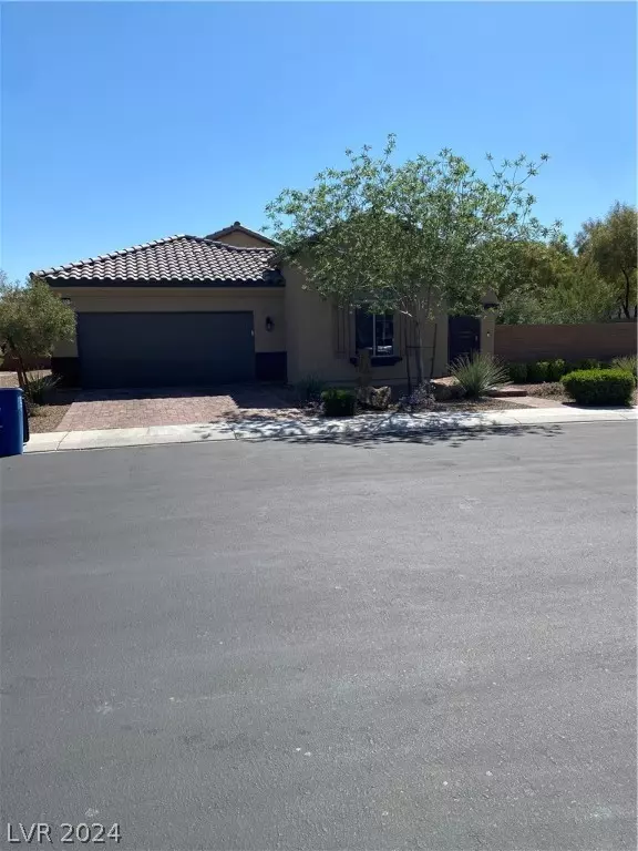 2650 Ornate Regiment ST, Henderson, NV 89044