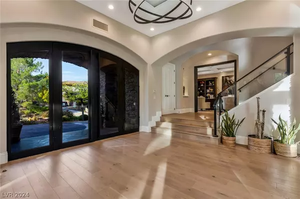 Las Vegas, NV 89141,5 Wood Creek CT