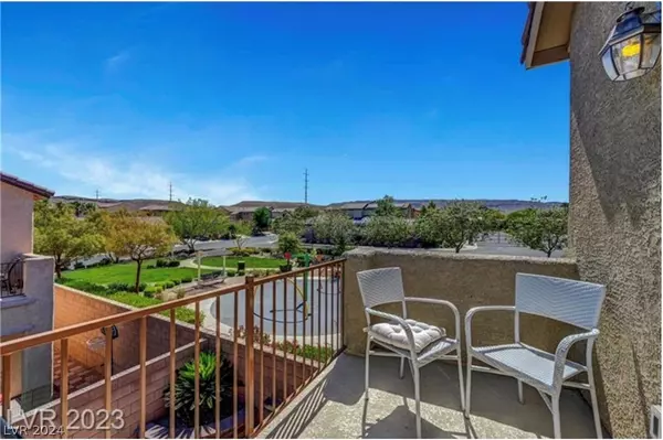 Las Vegas, NV 89148,10137 Lady Apple DR