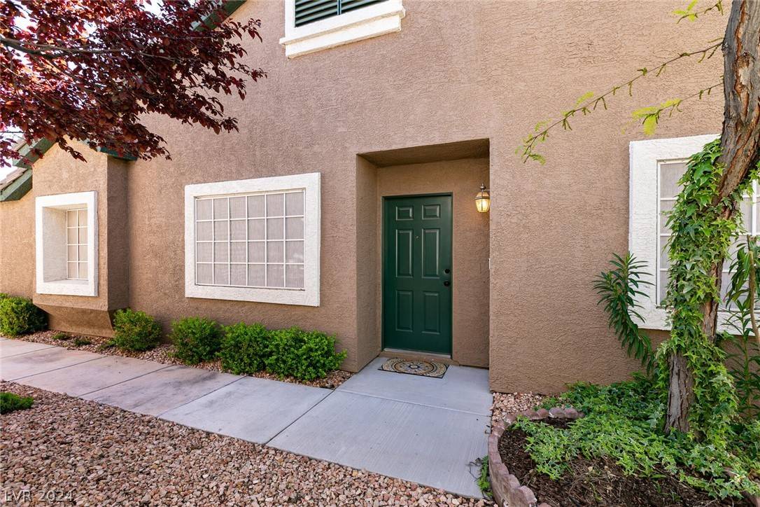 Las Vegas, NV 89144,419 Blush Creek PL #419