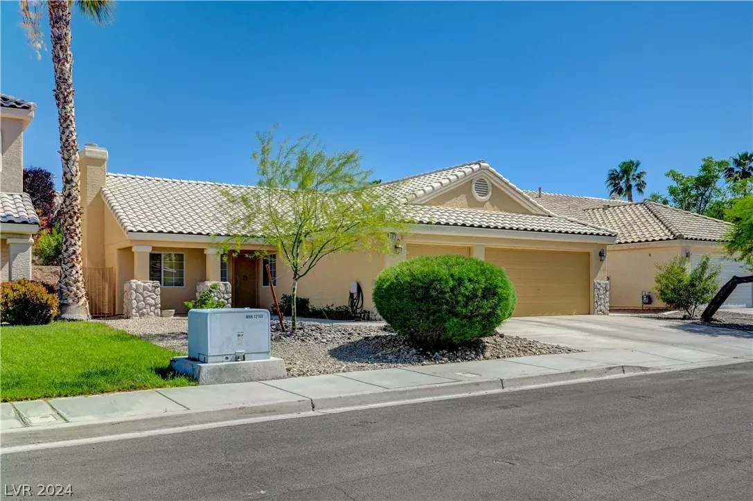 Henderson, NV 89074,2877 Skowhegan DR