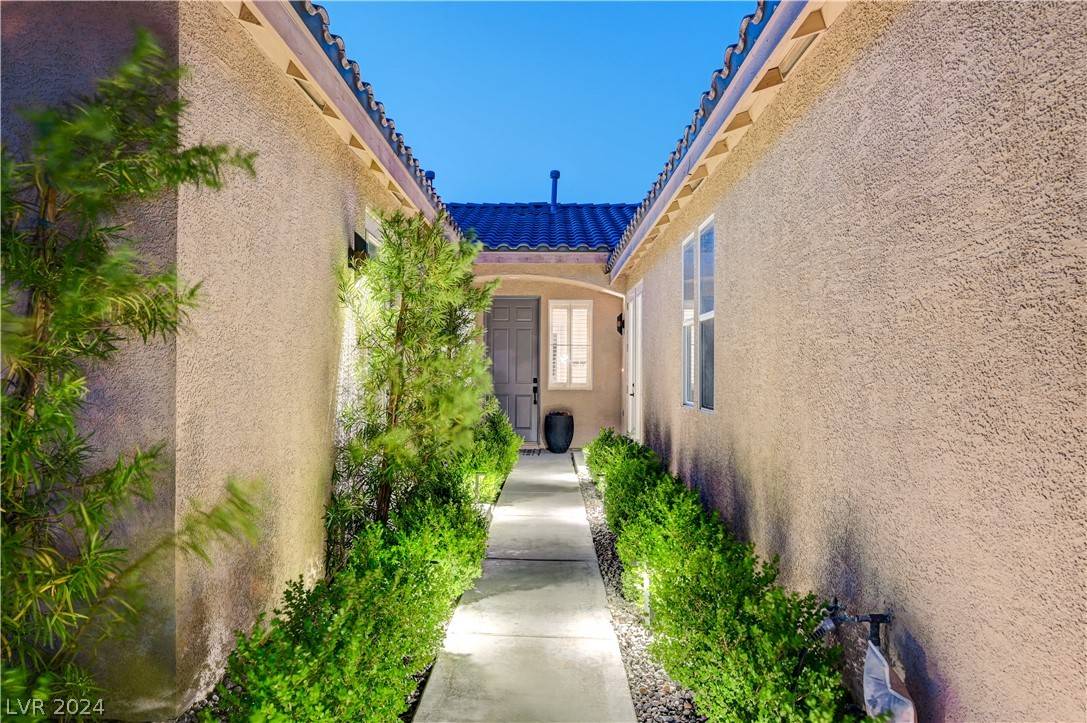 Las Vegas, NV 89141,10824 Bramante DR