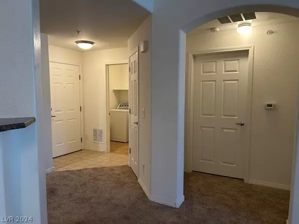 Las Vegas, NV 89148,8777 W Maule AVE #1108
