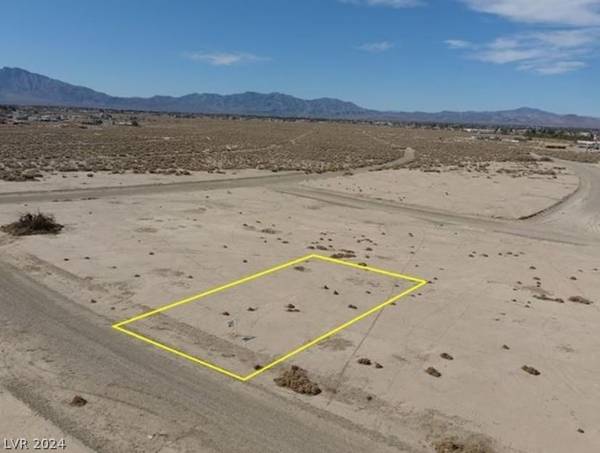 Pahrump, NV 89048,2260 Needles WAY