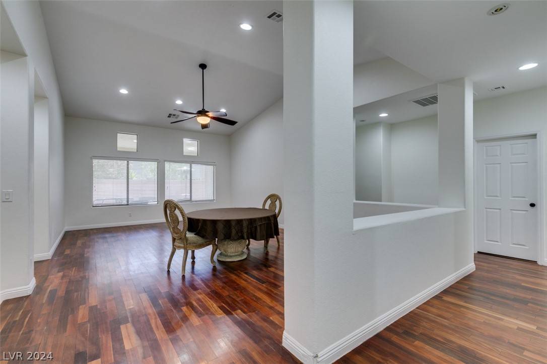 Las Vegas, NV 89131,8108 Silk Bargain ST