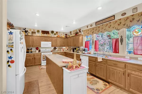 North Las Vegas, NV 89031,910 Dawn Valley DR