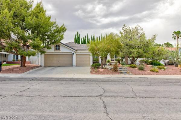 9716 Cascade Falls AVE, Las Vegas, NV 89117