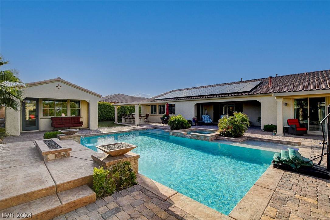 Las Vegas, NV 89148,9233 Northfield Park CT