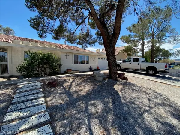 Henderson, NV 89015,611 E Fairway RD