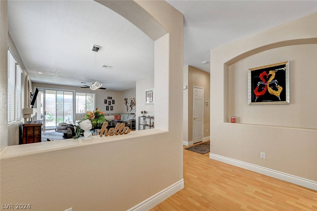 Henderson, NV 89012,262 Casa Robles ST