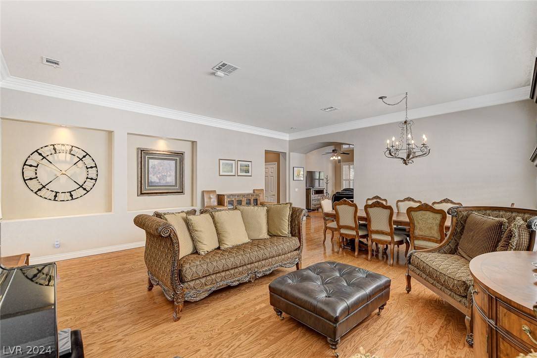 Las Vegas, NV 89145,9524 Chalgrove Village AVE