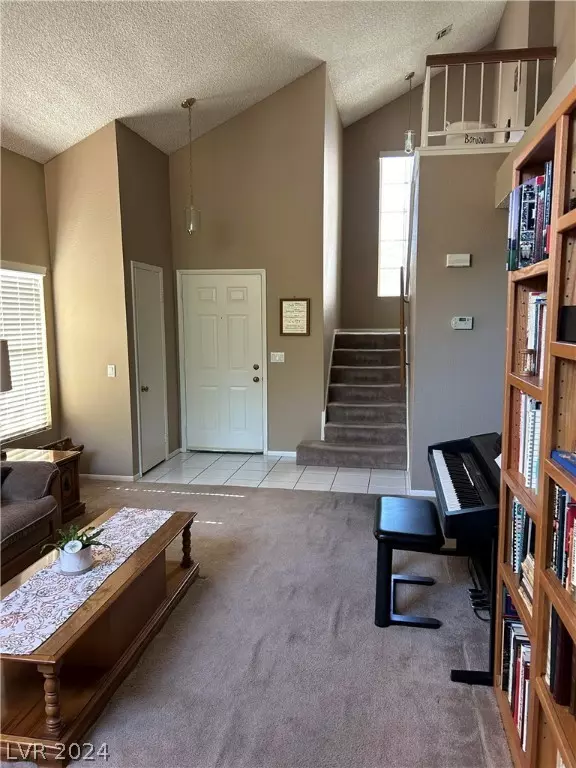 Las Vegas, NV 89117,9540 Pacific View DR
