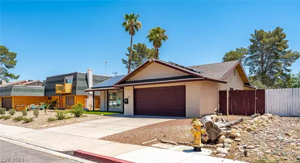 Las Vegas, NV 89121,3020 ROBAR ST
