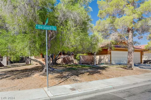 Las Vegas, NV 89117,8901 Dio Guardi DR