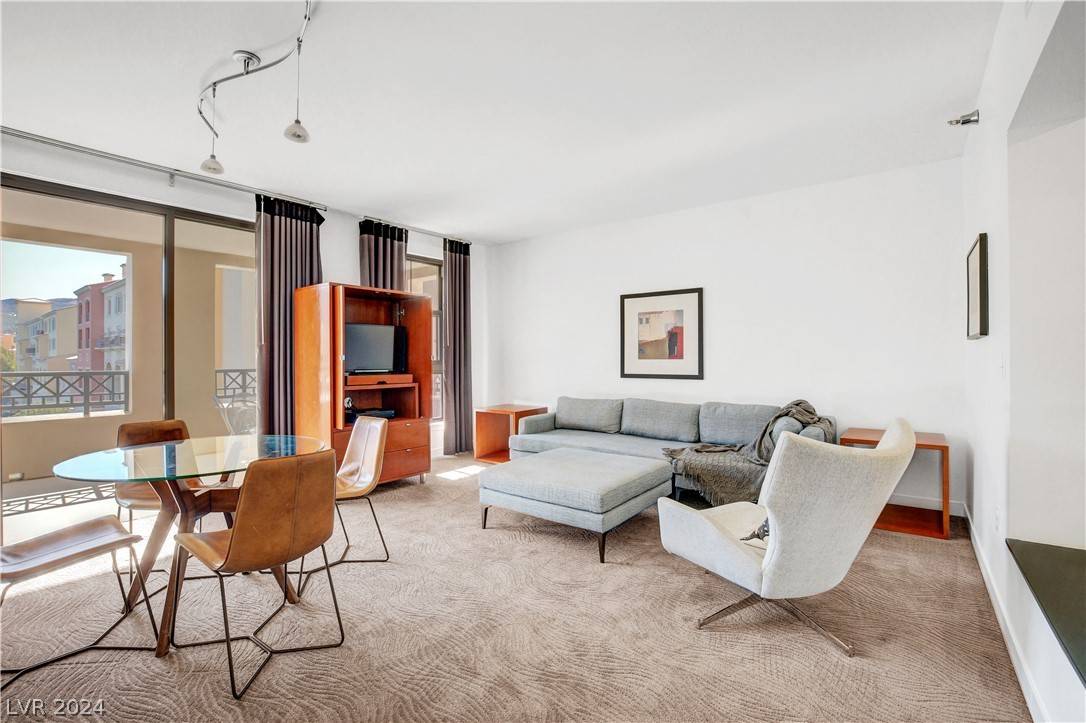 Henderson, NV 89011,29 Montelago BLVD #201
