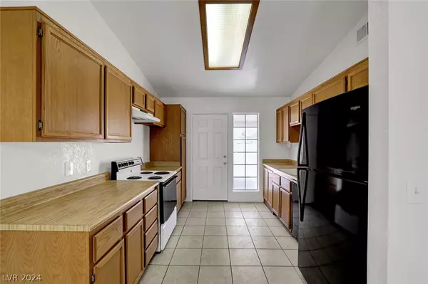 Las Vegas, NV 89145,708 Brian Grayson WAY