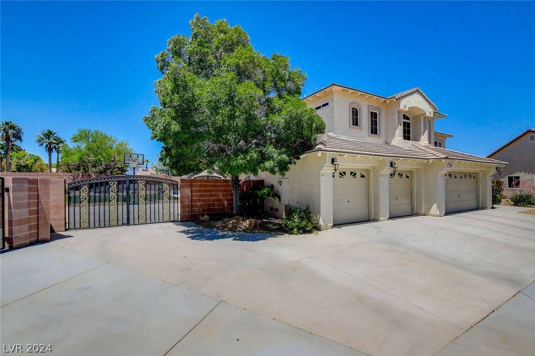 Las Vegas, NV 89131,7150 Everly CT