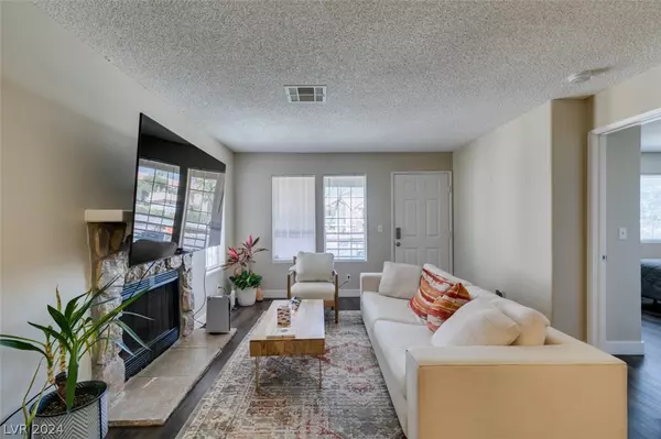 Las Vegas, NV 89117,3450 Erva ST #252