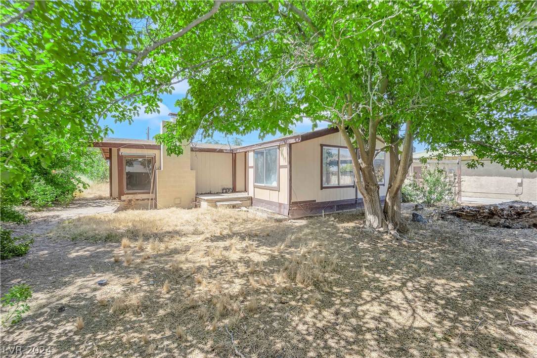 601 West ST, Pahrump, NV 89048