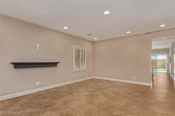 Henderson, NV 89002,1042 Copper Palm CT