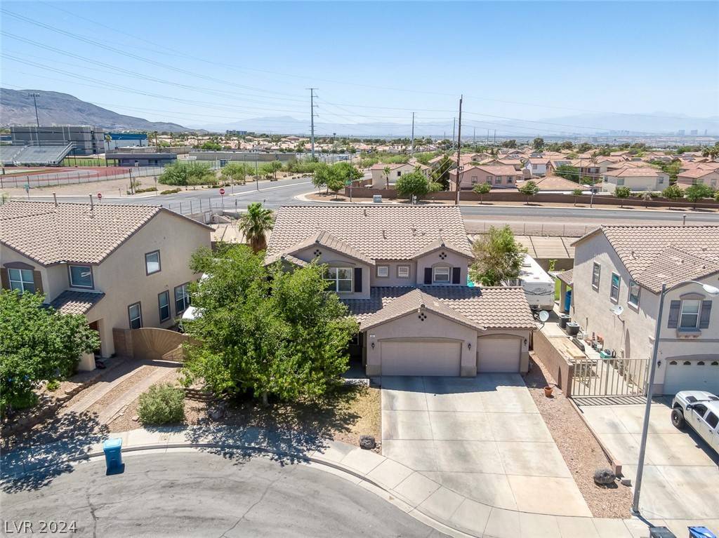 Henderson, NV 89015,251 Palmarosa ST