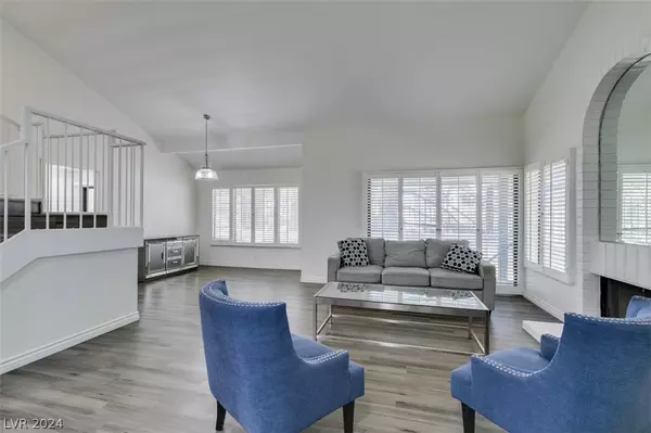 Henderson, NV 89014,2809 Glendevon CIR #-